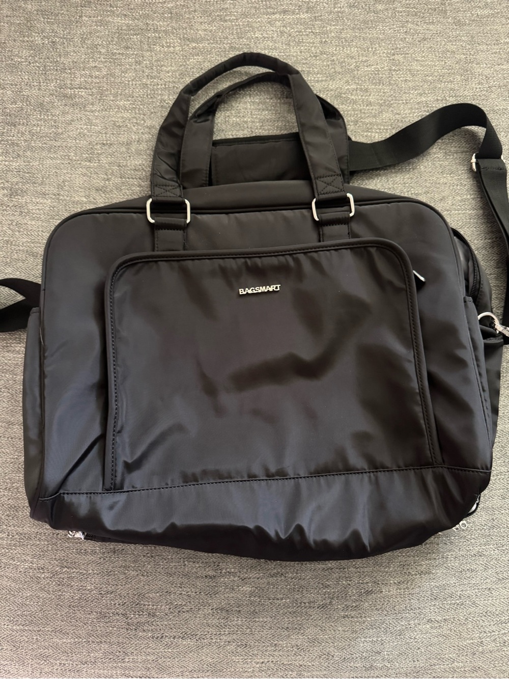 Bagsmart Black Weekender Travel Bag - Picture 3 of 7